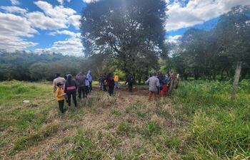 Los presuntos invasores del predio de la Escuela Saltos del Monday.