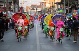 Festival de paraguas de Bosang, en San Kampaeng. Chiang Mai, Tailandia.