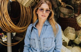 Bárbara Lombardo, la diosa argentina posó en el Mercado 4 para Erwin Bukaczek.