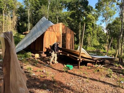 El campamento destruido por los antidrogas en el distrito de Ñacunday.