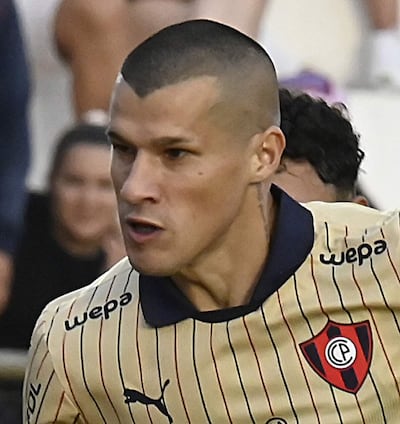 Alan Max Benítez, elegible en el equipo de Cerro Porteño palpitando otro partido de la Copa Libertadores.