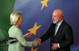 La visita de la presidenta de la Comisión Europea, Úrsula von der Leyen, y del presidente del Consejo Europeo, António Costa, a Lula en Brasil, antes de viajar a Asunción, no es un simple detalle de agenda. Es un reconocimiento explícito al liderazgo brasileño en la negociación del acuerdo Unión Europea–Mercosur. El mensaje implícito es claro: Brasil fue el verdadero motor político del acuerdo.