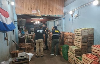 Controles conjuntos de DNIT, Senave y Delitos Económicos apuntan a garantizar la trazabilidad de frutas y verduras