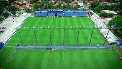 El estadio Arsenio Erico albergará el único cotejo dominical del torneo Apertura entre Nacional y General Caballero de Juan León Mallorquín.