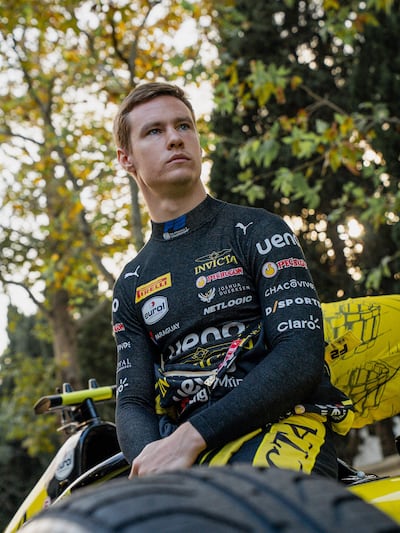 Joshua Duerksen, después de no haber culminado este viernes ni la sprint ni la feature race 1, completó este sábado la feature 2 de Azerbaiyán.