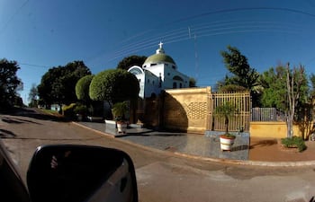 Tomás Rojas Cañete hizo construir una réplica de la Basílica de la Virgen de Caacupé en una de sus propiedades, ubicada en Ciudad del Este.