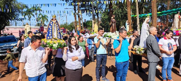 NUESTRA SEÑORA DE LA ASUNCIÓN, CELEBRACIÓN HERNANDARIAS