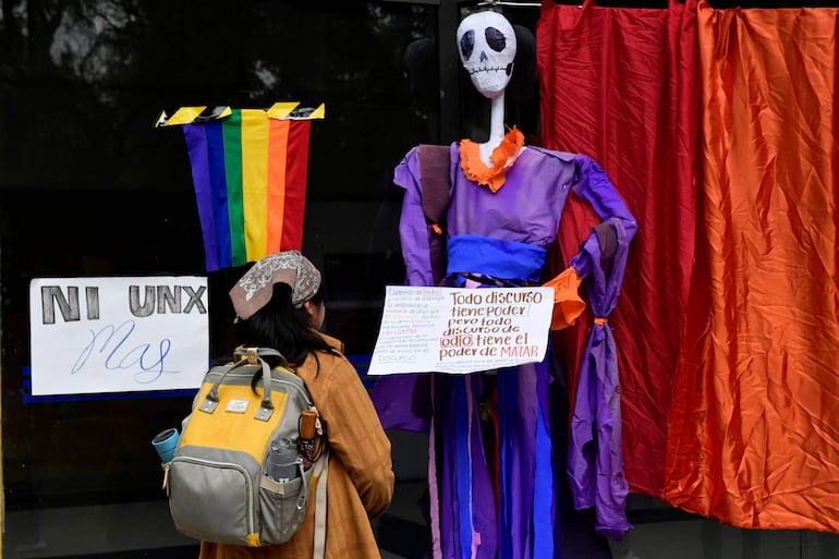 Homenaje a "le magistrade" Jesús Ociel Baena.