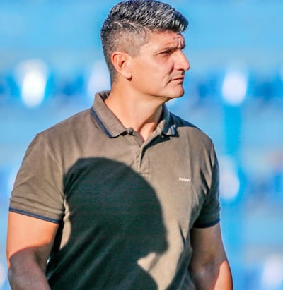 Arturo Rafael Villasantti Adorno (40 años), nuevo director técnico del Independiente de Campo Grande.