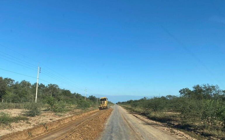 Comenzaron los trabajos en los 4 lotes del tercer tramo del Corredor Bioceánico.