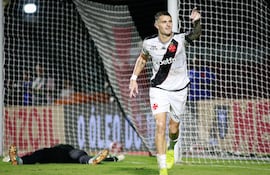 Pablo Ezequiel Vegetti, experimentado goleador argentino de 37 años que está en el interés de Cerro Porteño.