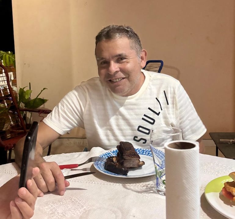 Hermenegildo Ríos, de 57 años, paciente asegurado de IPS, necesita someterse a un cateterismo.