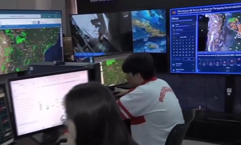 La Agencia Espacial del Paraguay: entre monitoreo de incendios, apoyo a agricultores y desarrollo de satélites