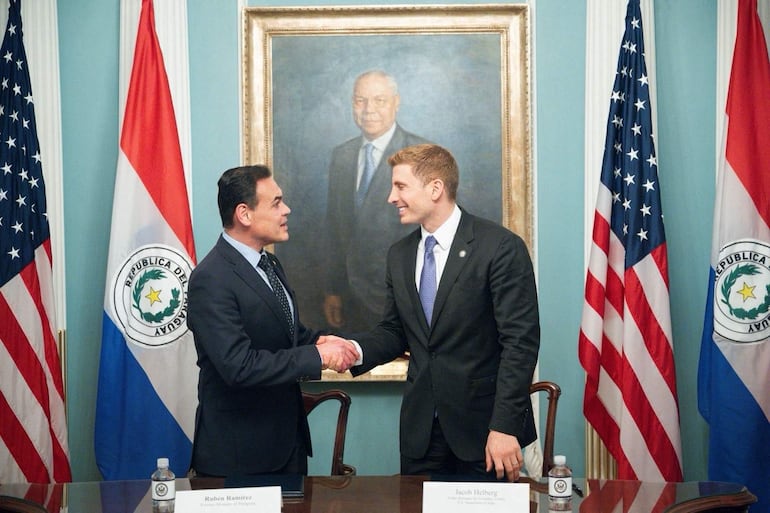 EE.UU., destaca energía y minerales críticos de Paraguay para “superinteligencia” EE.UU., destaca energía y minerales críticos de Paraguay para “superinteligencia”