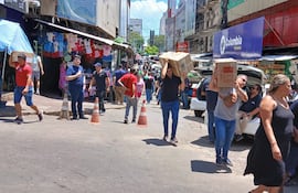 El comercio de Ciudad del Este recobró su brío de décadas pasadas.