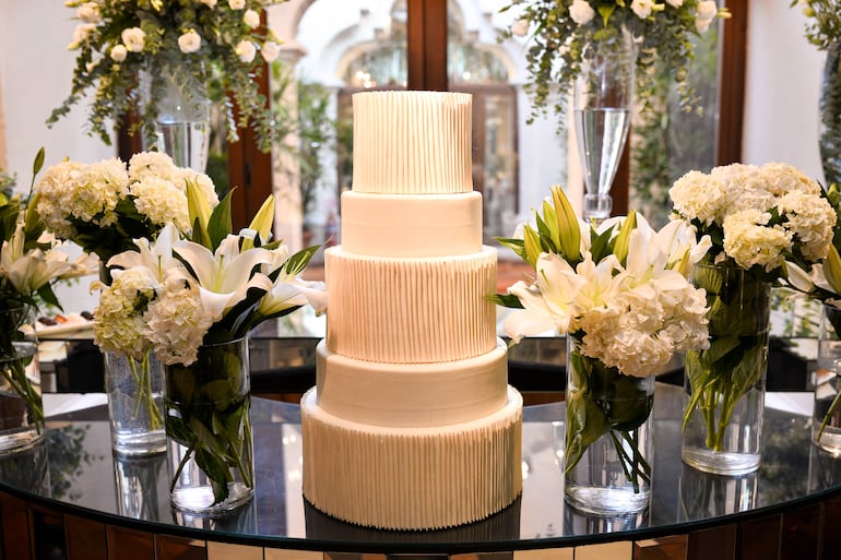 El servicio de catering estuvo a cargo de los chefs de La Misión. La mesa dulces puso LF Dulces.