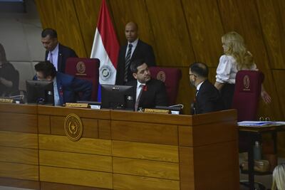 El presidente de Diputados, Raúl Latorre (ANR, cartista) dijo que en bancada de Honor Colorado aun no debatieron el caso del diputado cartista Lalo Gomes.