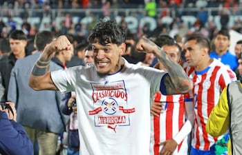 Gustavo Raúl Gómez Portillo (32 años), capitán de la Albirroja y de Palmeiras.