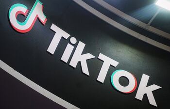 Logo de  TikTok.