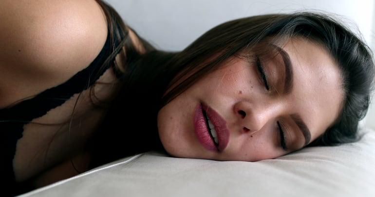 Concepto de sueño, dormir, cama.