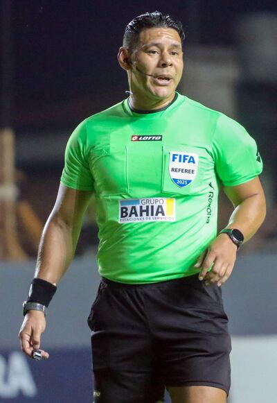 Blas Antonio Romero, árbitro FIFA que tendrá a su cargo la conducción del partido entre el líder Cerro Porteño y Libertad, el domingo en La Nueva Olla.