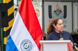 Marta Pavón, dirigente campesina de Santa Rosa Misiones, cuestionó los dos años de gestión de Santiago Peña y calificó al Gobierno como una “dictadura moderna” que favorece solo a una minoría.