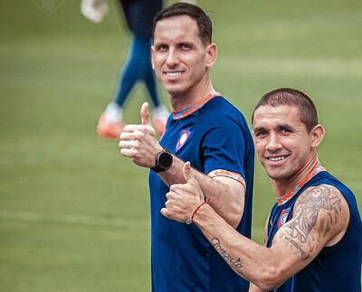 Roberto Junior Fernández (36 años) y Víctor Gustavo Velázquez (33), experimentadas figuras de Cerro Porteño.