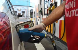 Podría registrarse otra suba de combustibles.