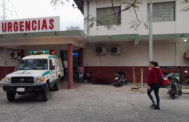 Denuncian maltrato de médicos a mujer discapacitada en el Hospital Regional de Pilar.
