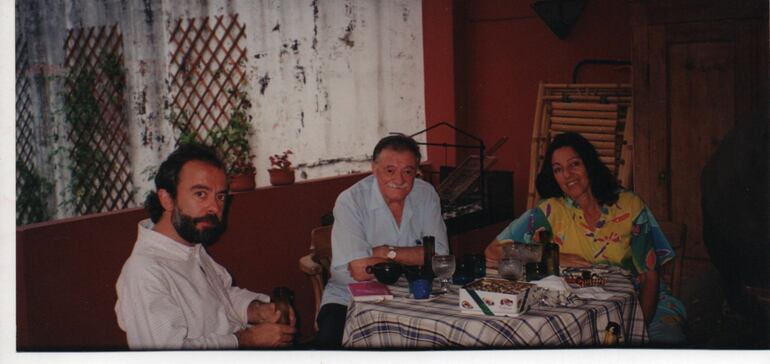 En casa de Diane (década de 1990). Archivo personal de Diane Denoir. Fotografía de Luz.