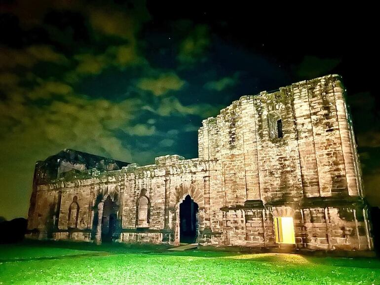 Misión Jesuítica Guaraní de Jesús de Tavarangüé.