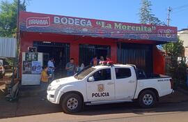 Los malvivientes simularon ser clientes para perpetrar el robo en la bodega La Morenita.