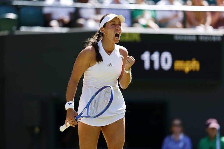 Jessica Pegula festeja su victoria sobre Iva Jovic.