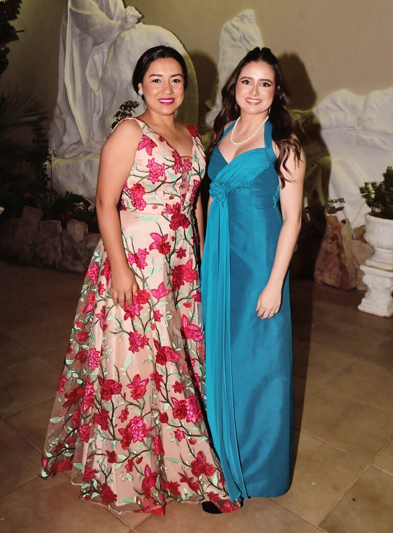 Laura Solis y Melissa Núñez.