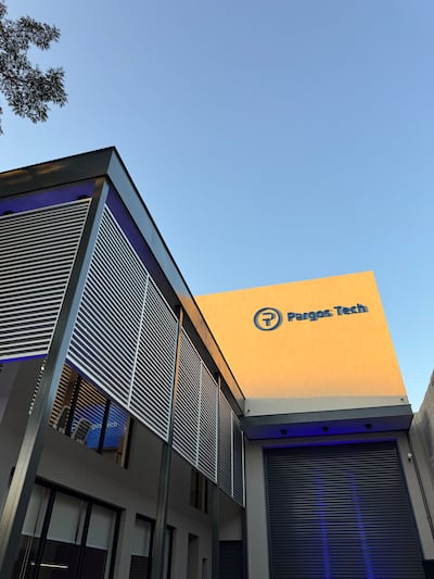 Pargos Tech S.A., empresa paraguaya especializada en tecnología de medición, ensayo y educación técnica, celebró la inauguración de su nuevo Centro de Distribución y Logística, un hito clave que marca el inicio de una nueva etapa operativa y comercial en sus 11 años de trayectoria.