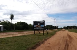 En la foto, la avenida principal de la ciudad de Cerrito, dicho camino conduce a la compañía Tacuruty.