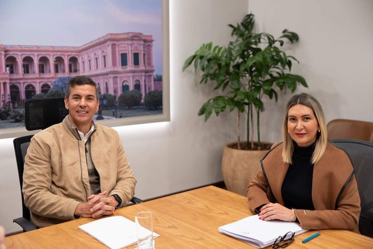 Salario mínimo: Peña ya recibió informe de Conasam y anuncia "decisión equilibrada" - Economía