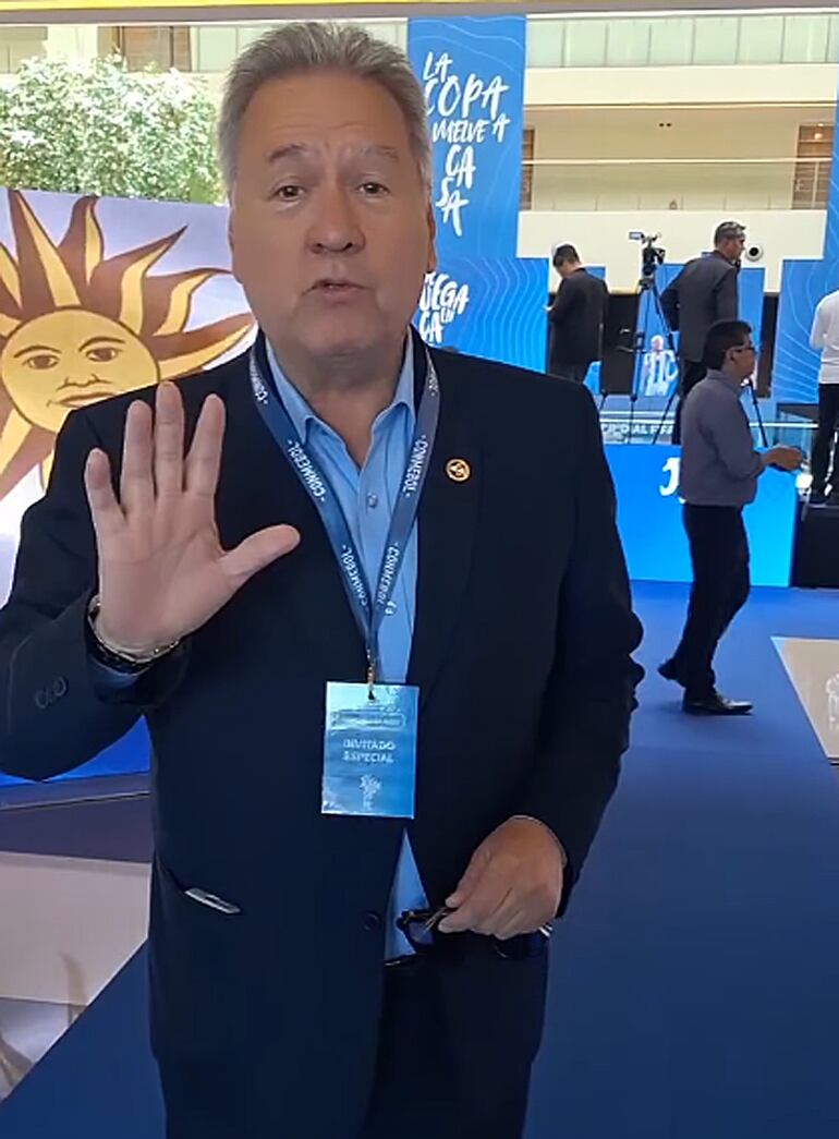 Óscar Acosta, estrella de Radio Monumental y Telefuturo, será uno de los disertantes este sábado en el seminario sobre comunicación, que tiene acceso libre.