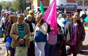 El cambio demográfico con el envejecimiento de la población se empieza a observar en Paraguay.