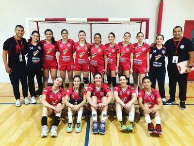 Deportivo Internacional está cumpliendo una excelente campaña en la Superliga de hándbol.