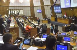 La Cámara de Diputados aprobó en general el proyecto contra "perros potencialmente peligrosos", sin despejar cuestionamientos.