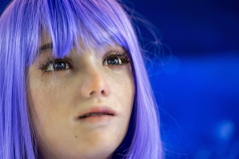 Desdemona, la robot rockstar de Jam Galaxy Band.