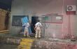 Fuego destruye documentos y equipos de bomberos bajo el viaducto de Madame Lynch