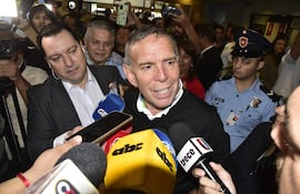 El exdirigente deportivo Juan Ángel Napout llegó este viernes al país.