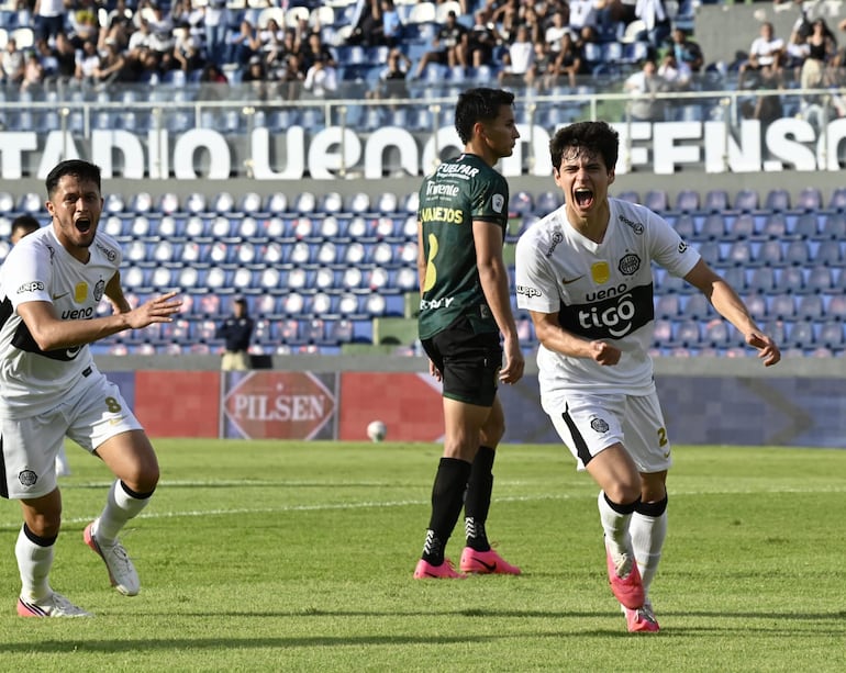 Eduardo Andrés Delmás Schaerer (19 años) marcó el segundo gol de Olimpia en el goleada.