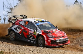 Gran gestión de Oliver Solberg y Elliott Edmondson (Toyota GR Yaris Rally1) para adjudicarse la primera etapa del Rally Chile Biobío.