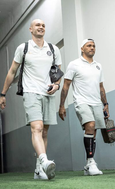 Juventud y experiencia. Facundo Ezequiel Insfrán (19 años), en compañía del capitán Richard Ortiz Bustos (35).