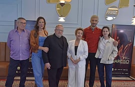 Arturo Fleitas, Belén Vierci, Manuel Cuenca, Margarita Irún, Diro Romero y Natalia Cálcena hablaron de sus experiencias en "Narciso".