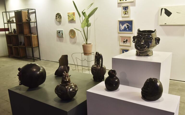 Obras de artistas nacionales e internacionales.