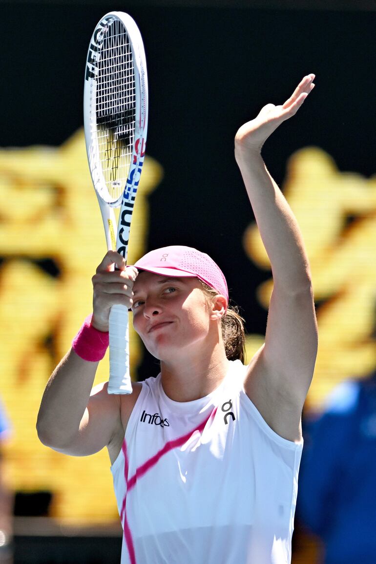 La polaca Iga Swiatek celebra su triunfo en Australia.